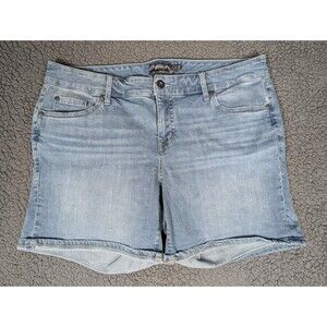 Torrid Jean Shorts Womens Size 16 Blue Denim Cotton Pockets Mid Rise Mid Short